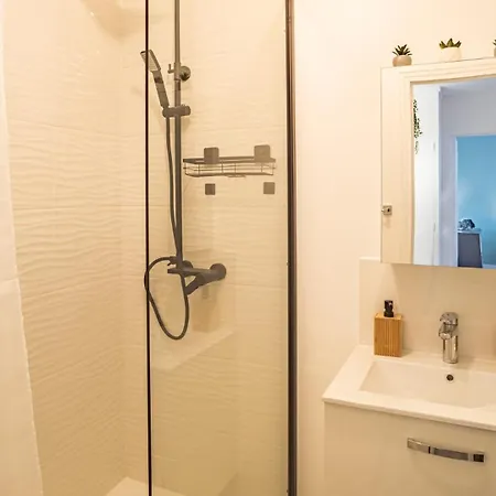 Apartman Zadig - Proche Hypercentre - 4 Pers.