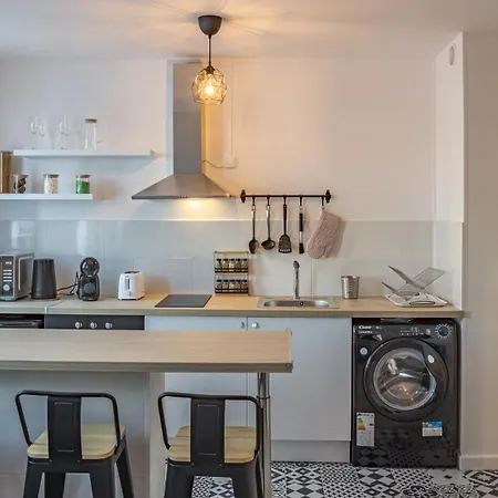 Zadig - Proche Hypercentre - 4 Pers. *